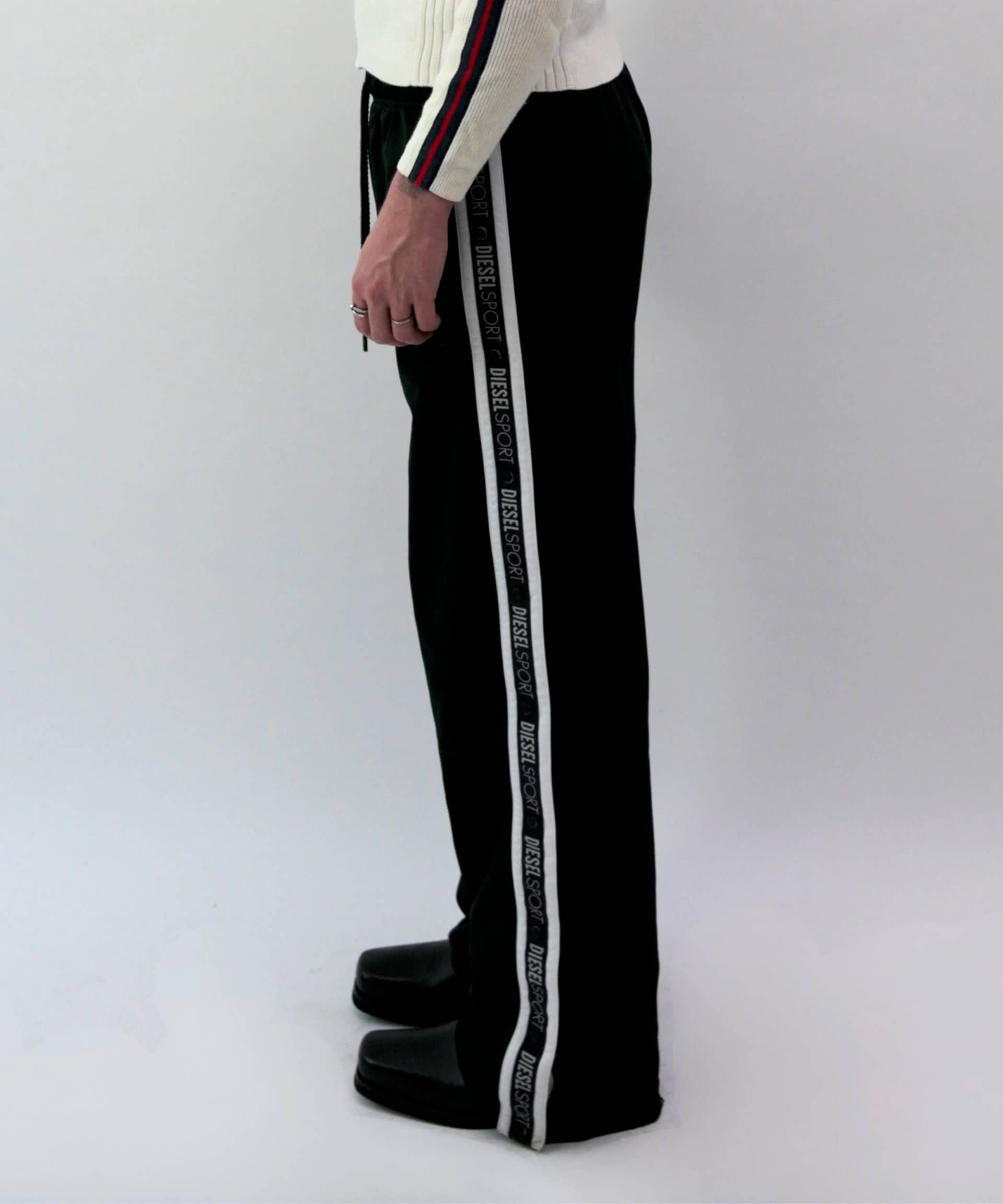 women-joggers